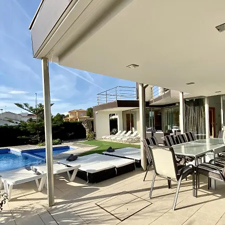 Almadrava Stunning 5bedroom With Air-conditioning & Private Swimming Pool Calafat