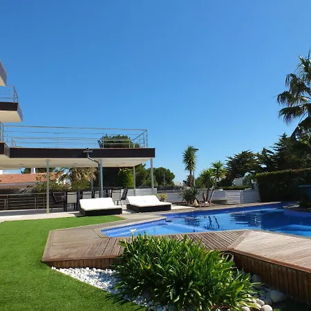 Almadrava Stunning 5bedroom With Air-conditioning & Private Swimming Pool Villa Calafat